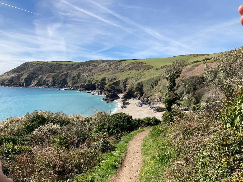 Sandee Lansallos Cove Beach