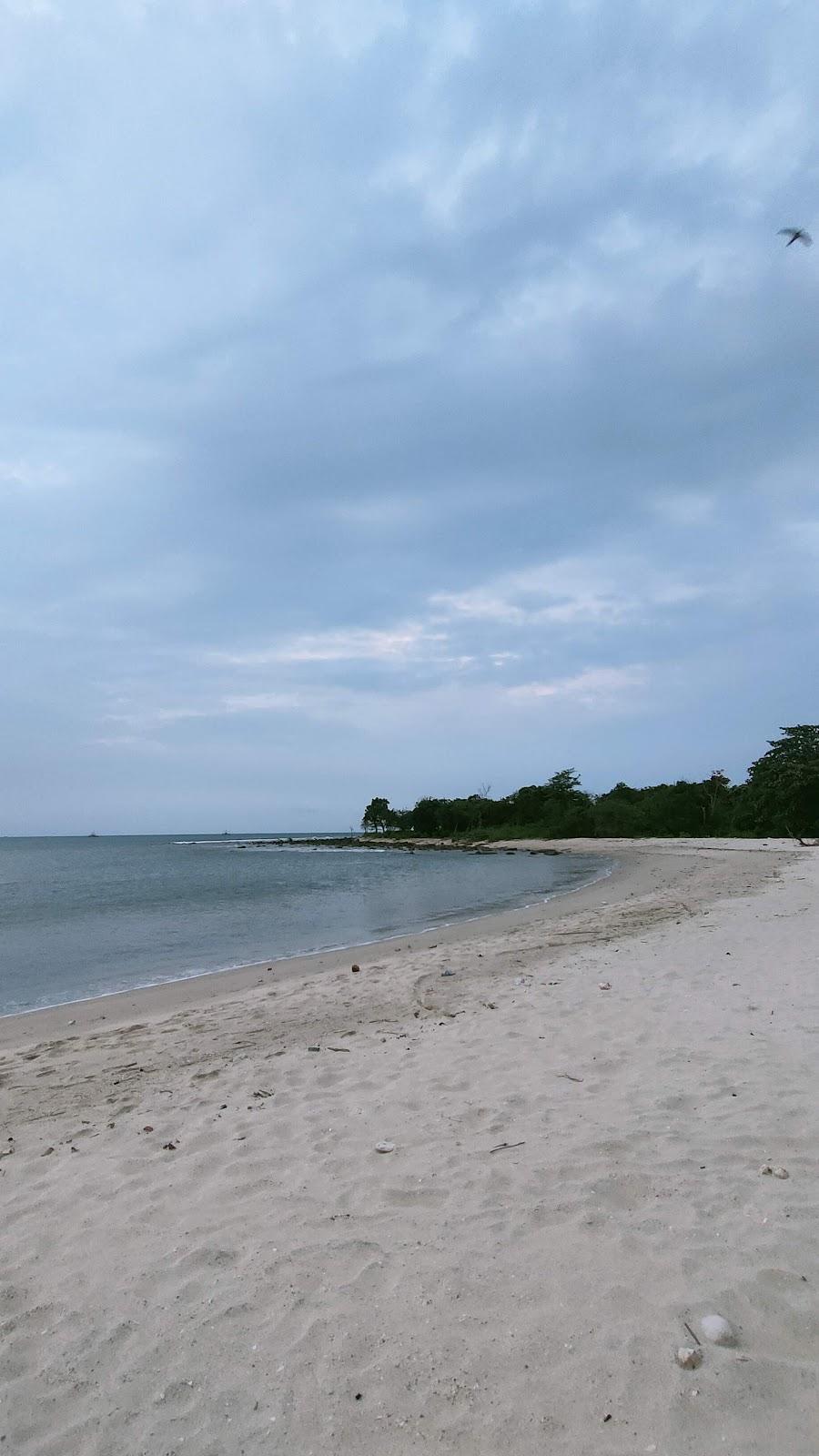 Sandee Bodur Beach