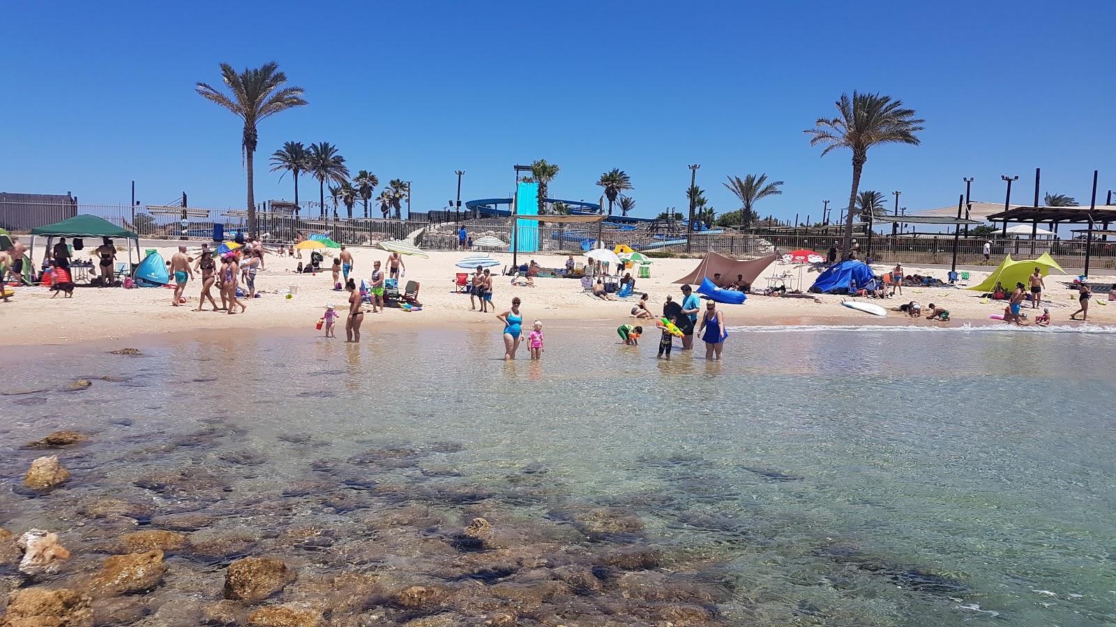 Sandee Neve Yam Beach