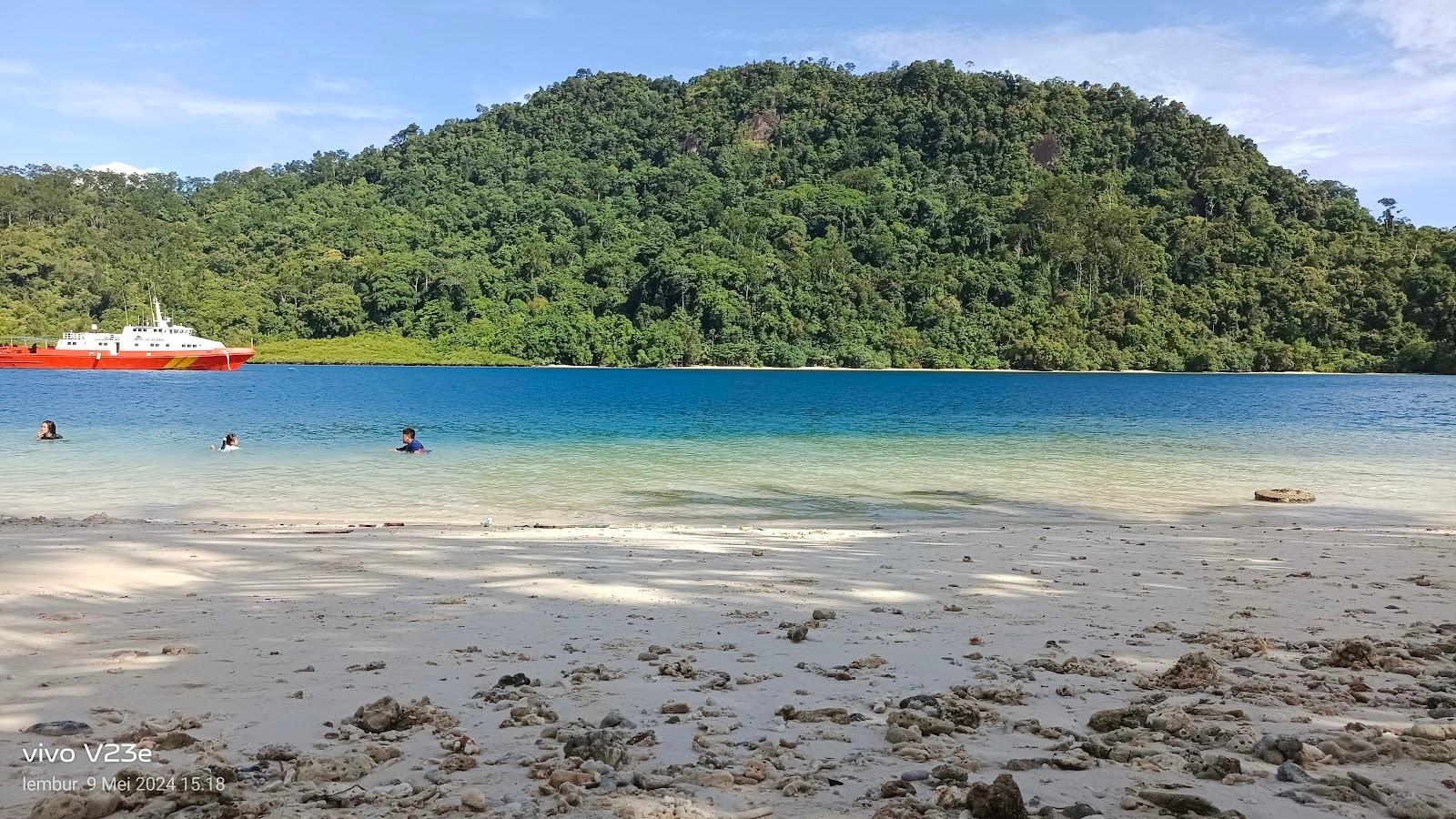 Sandee Pagang Island