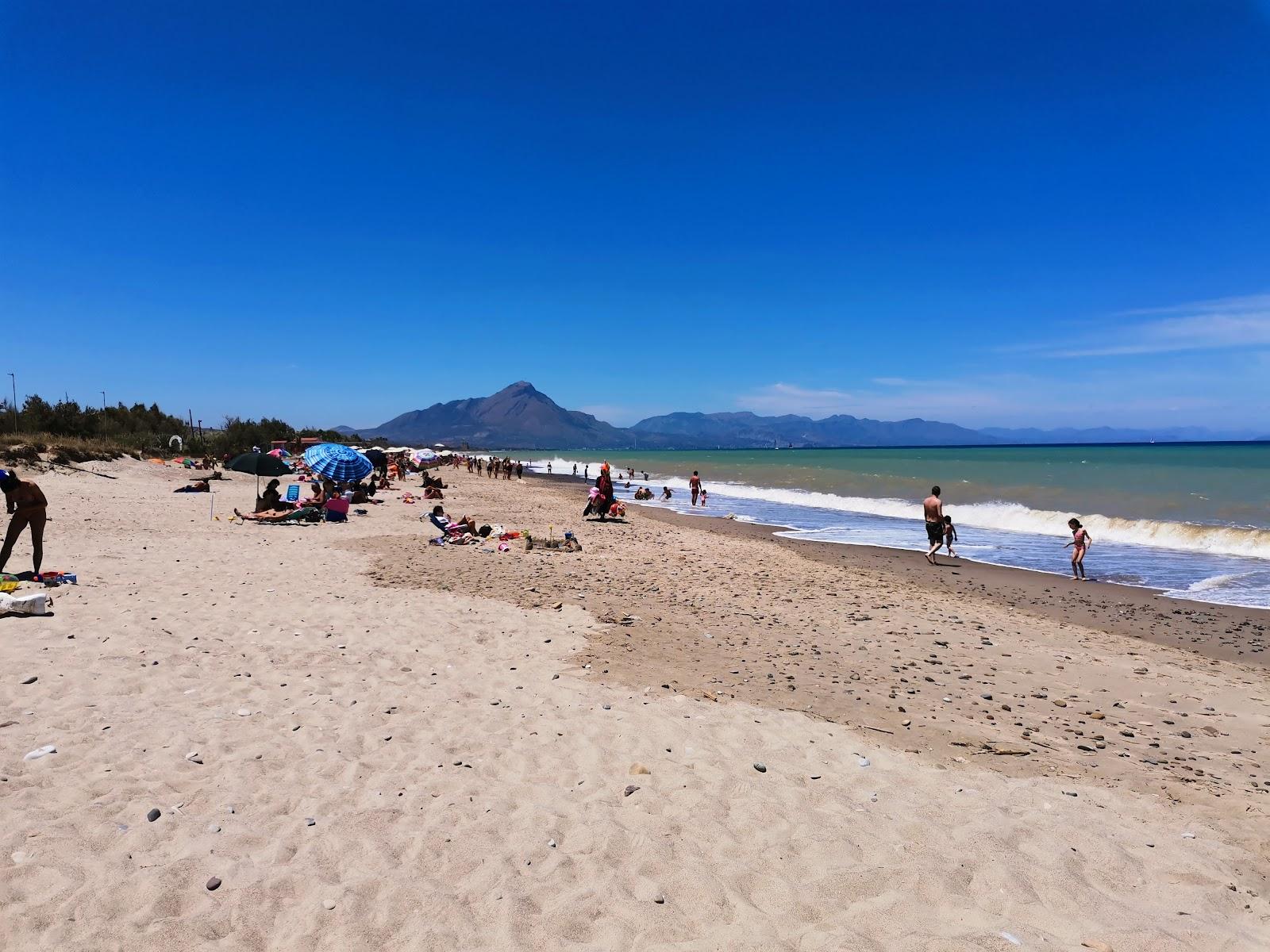 Sandee Spiaggia Di Gorgolungo
