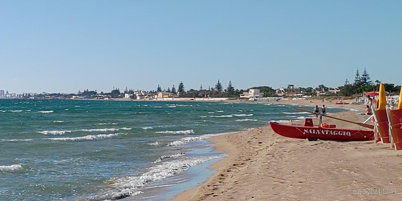 Sandee Lido Zelig Beach