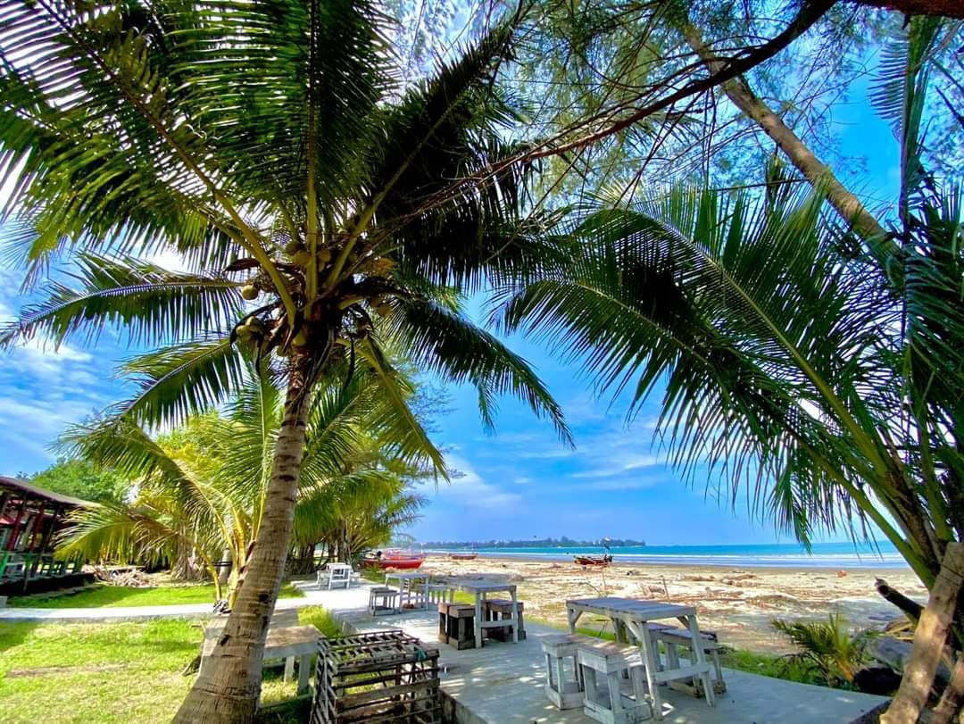 Sandee Pantai Kualo Bengkulu