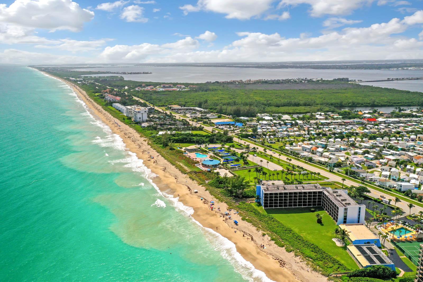 Sandee Hutchinson Island