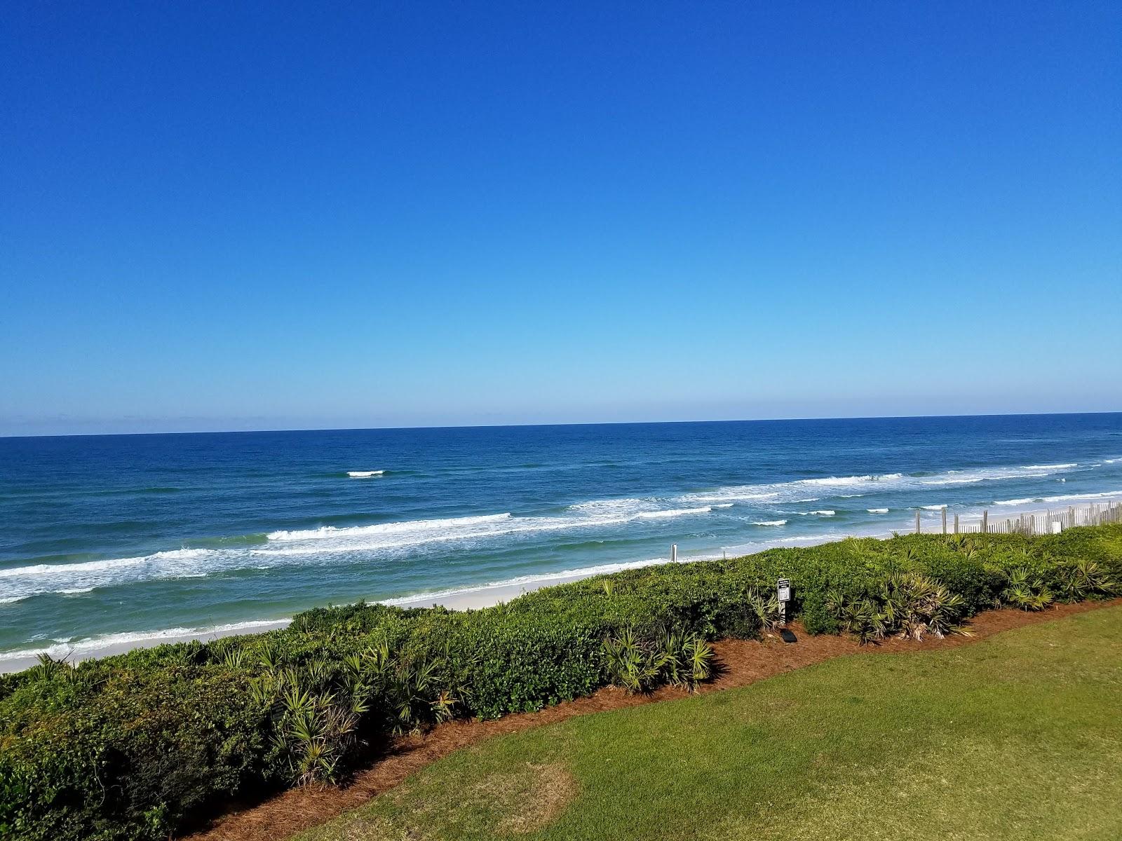 Sandee Avilisha Beach