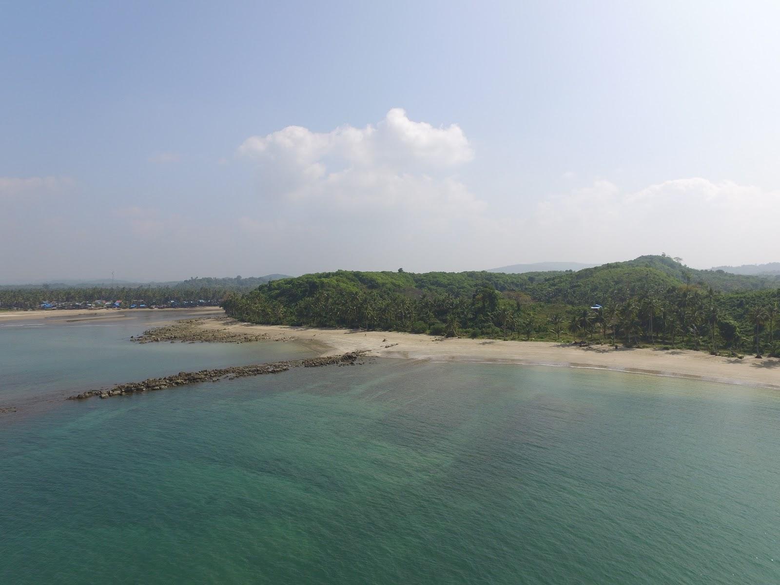 Sandee Bo Tae Beach