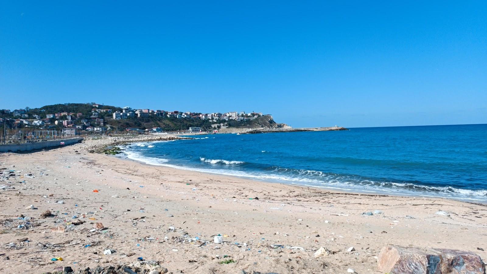 Sandee Karaburun Halk Plajı