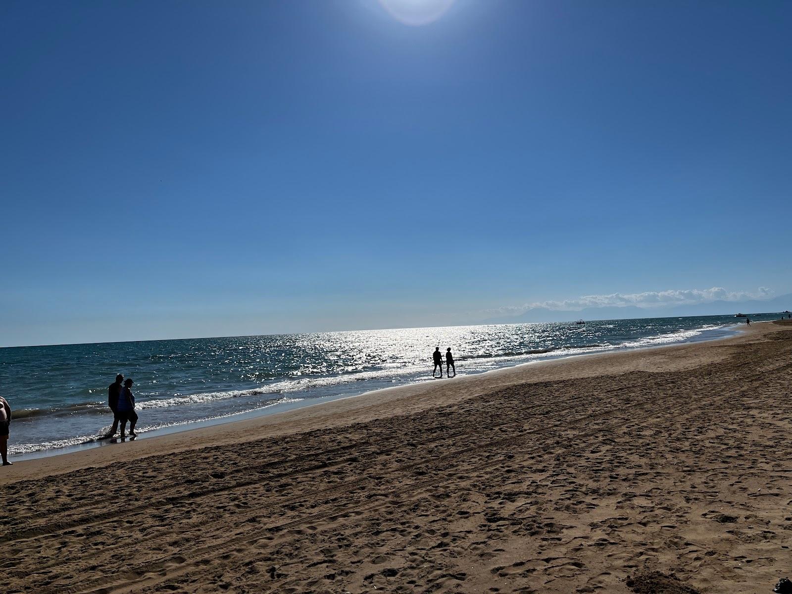 Sandee Side Crown Sunshine Beach