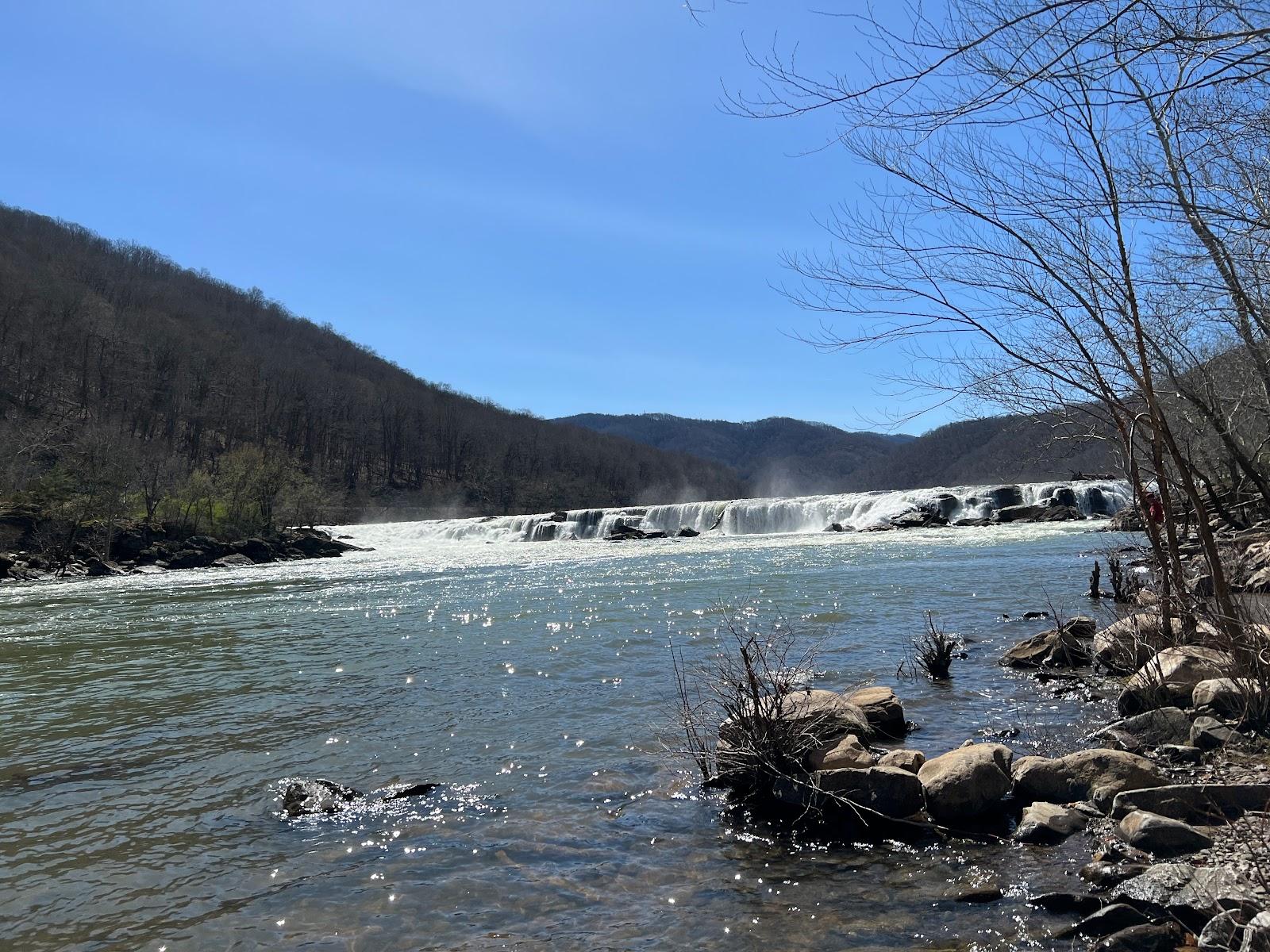 Sandee Sandstone Falls Beach