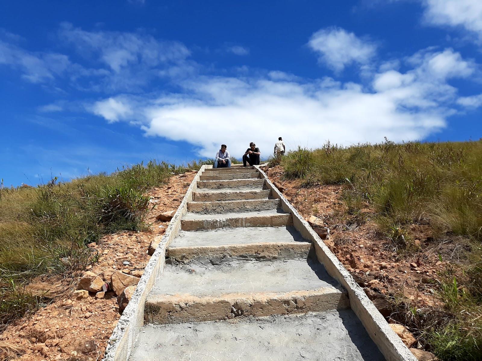 Sandee Gunung Botak Manokwari Selatan