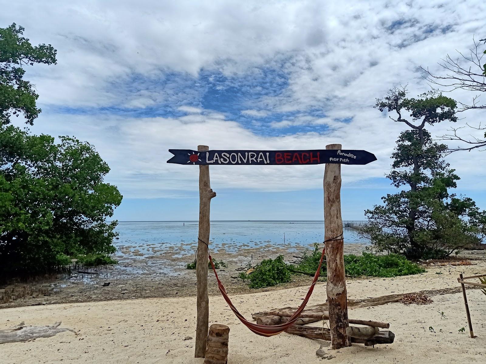 Sandee Lasonrai Beach