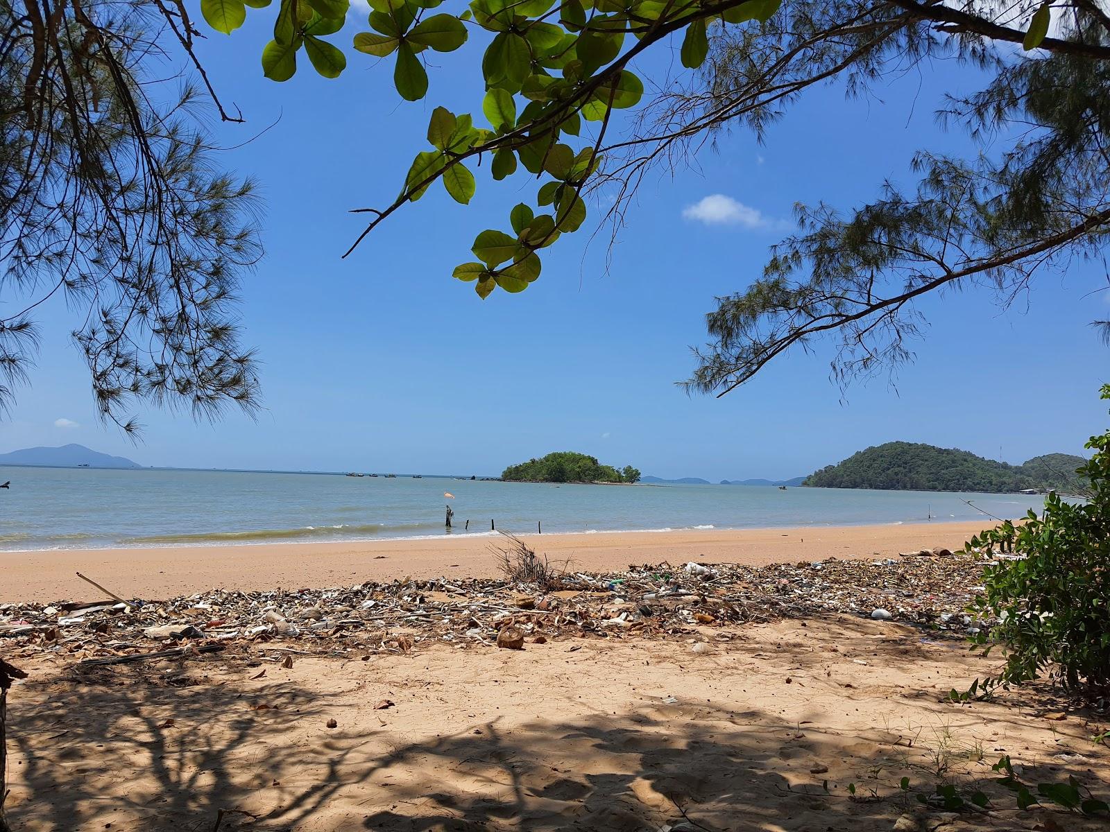 Sandee Bai Duong Beach
