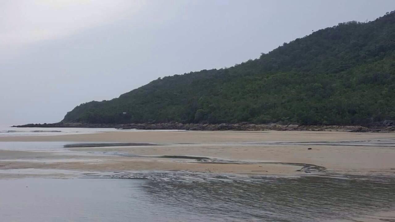 Sandee Kyauk Twin Beach