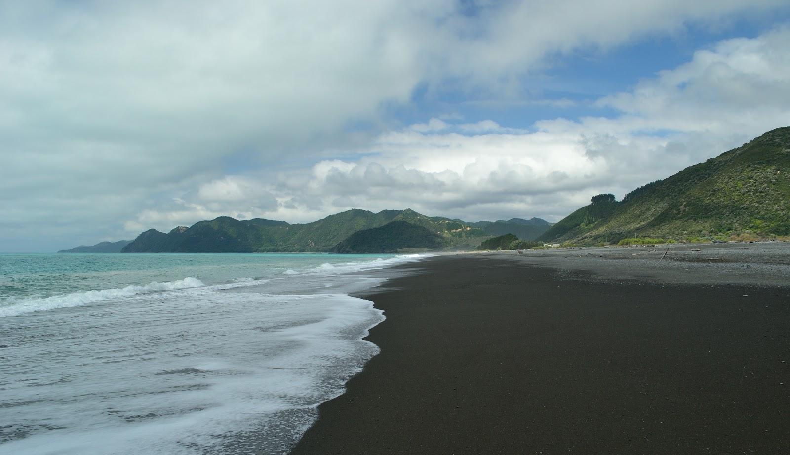 Sandee Whituare Bay