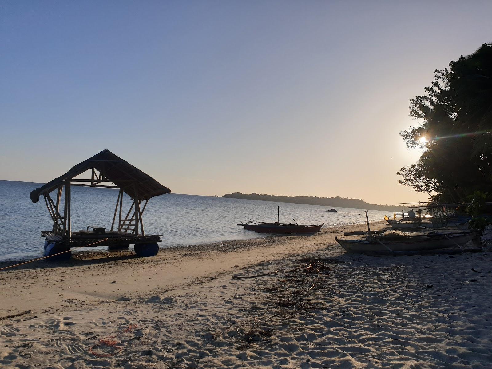 Sandee Duyong Beach Glampsite