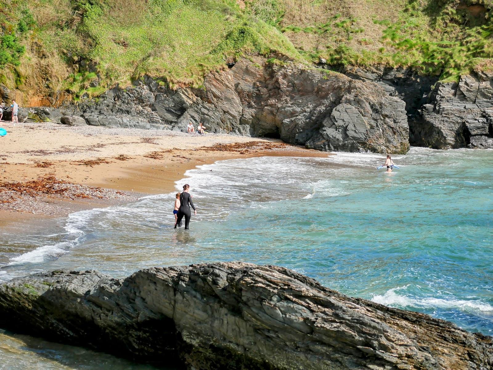 Sandee Crownhill Bay