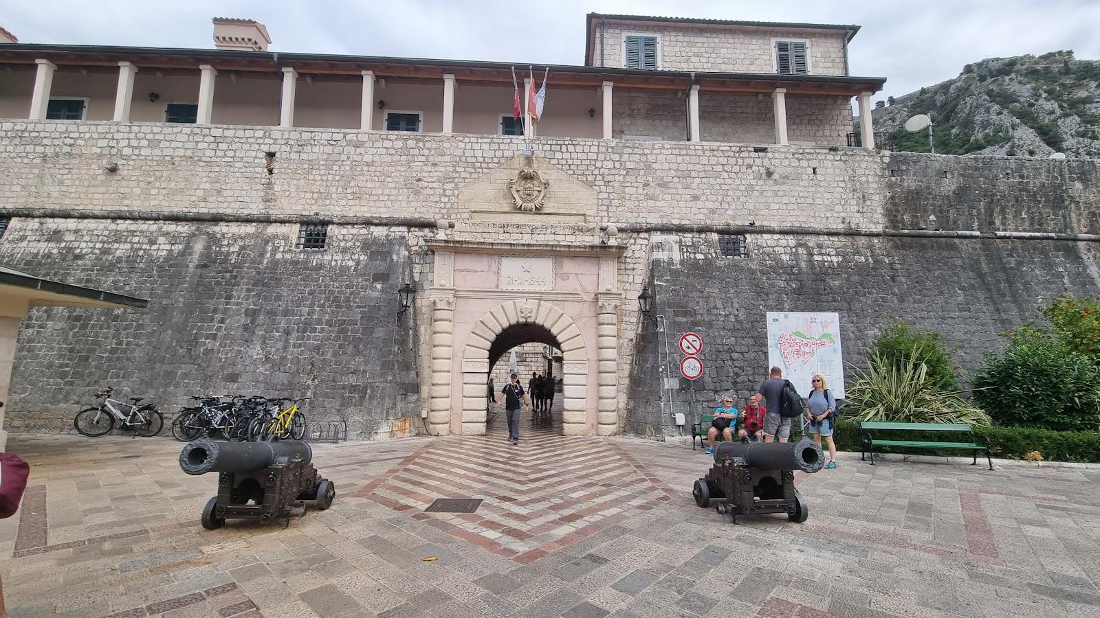 Sandee Sea Gate