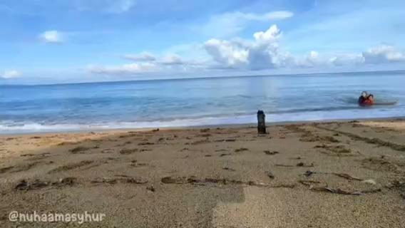 Sandee Blue Stone Beach