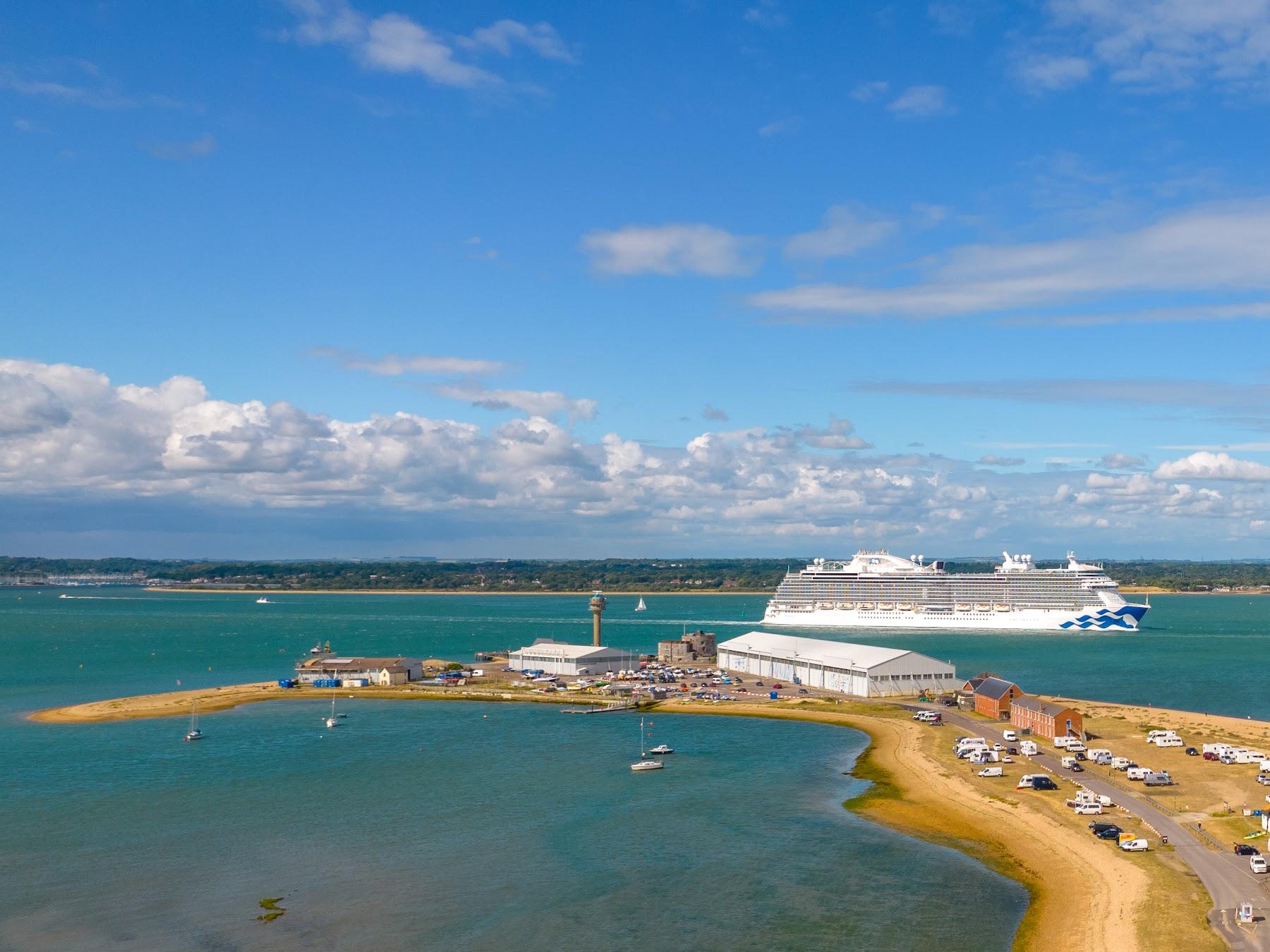 Sandee Calshot Beach