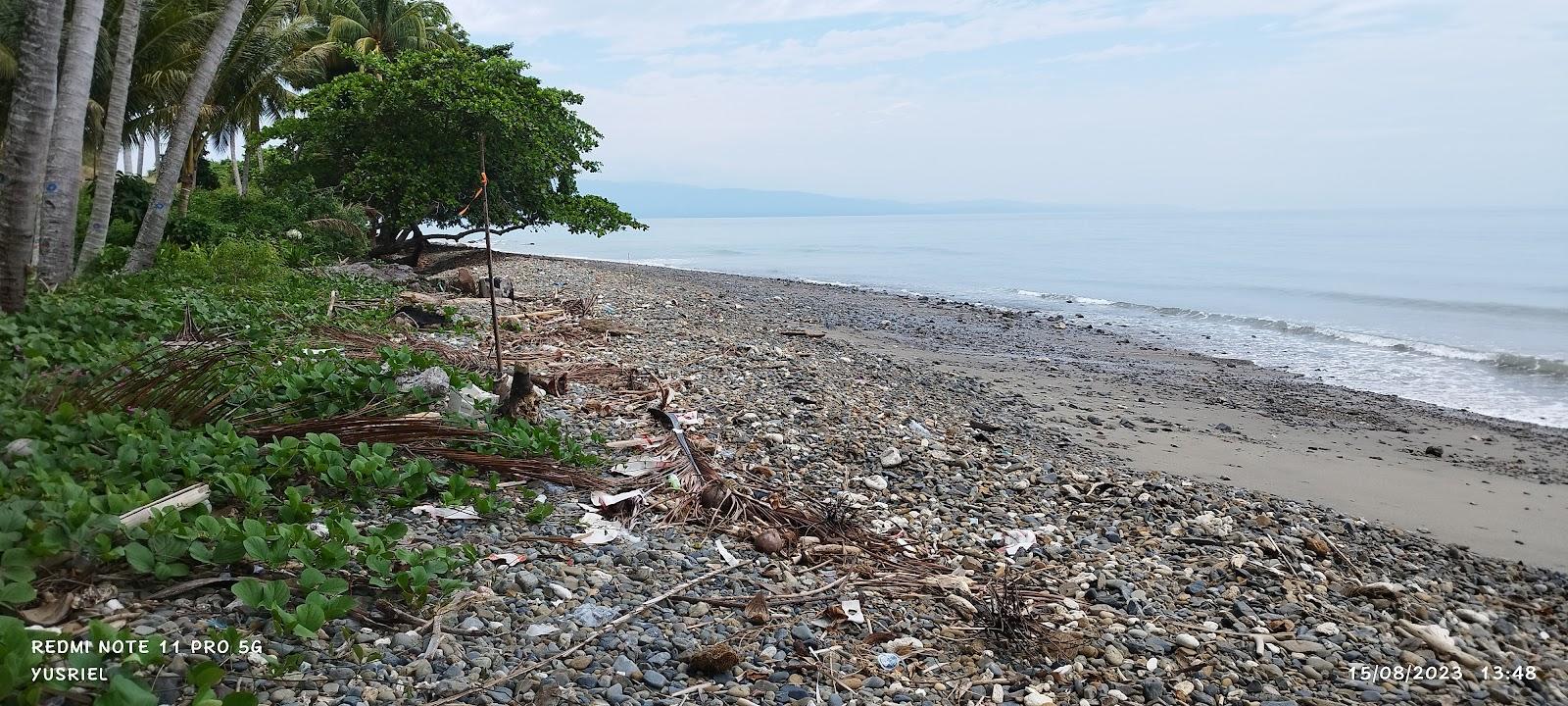 Sandee Walandano Beach