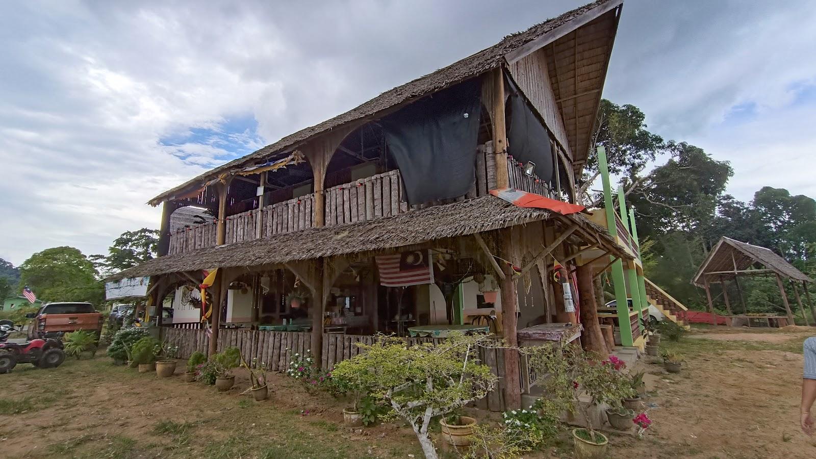 Sandee Pantai Teluk Serabang