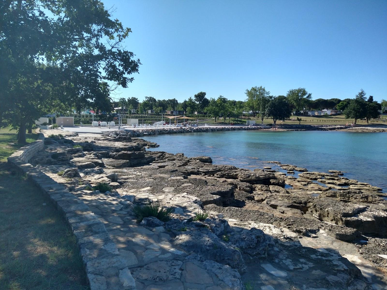 Sandee Kanova Beach