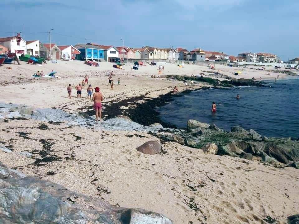 Sandee Laderca Beach