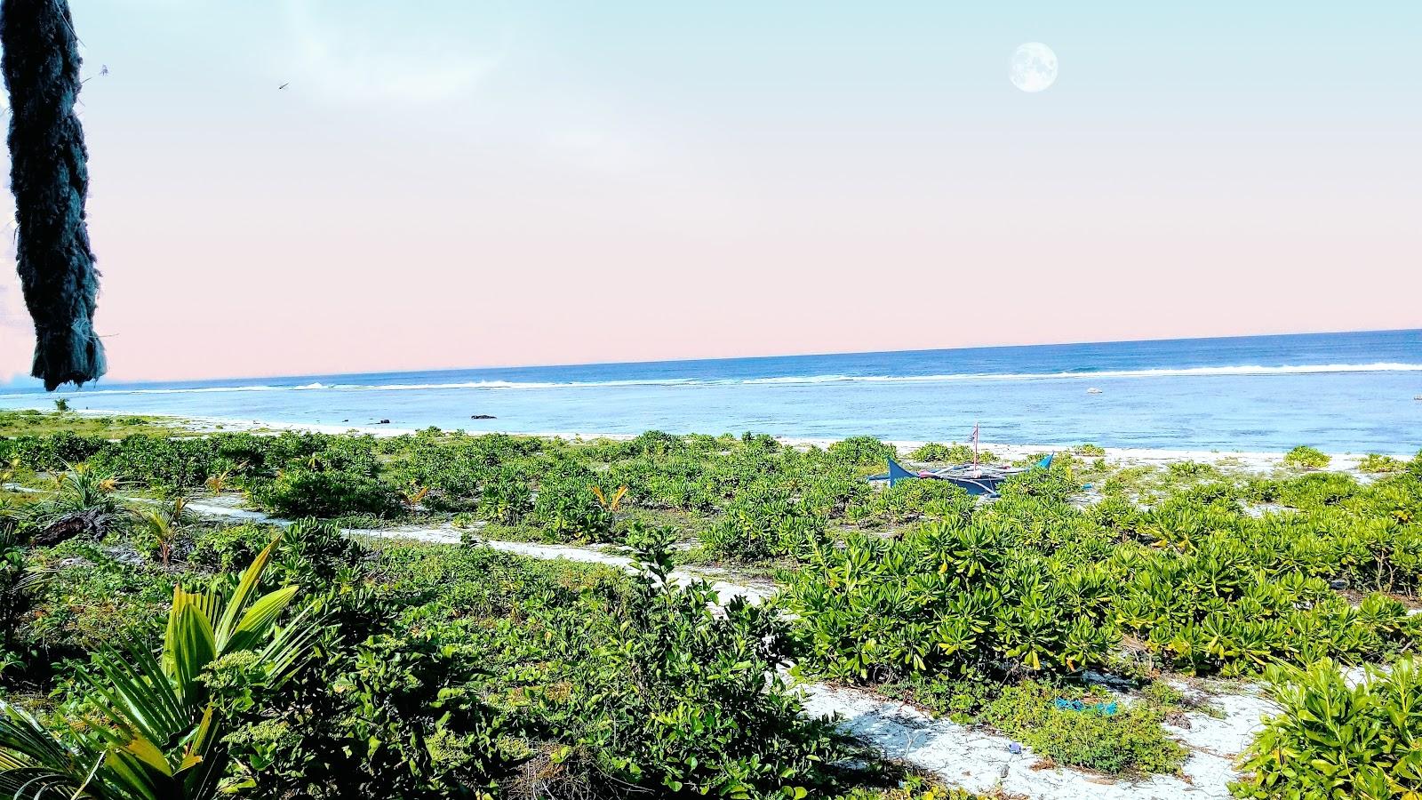 Sandee Asgad Beach