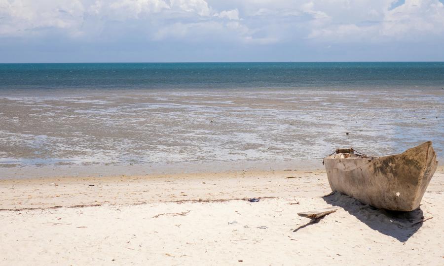 Sandee - Blog / The 15 World’s Best Fishing Beaches