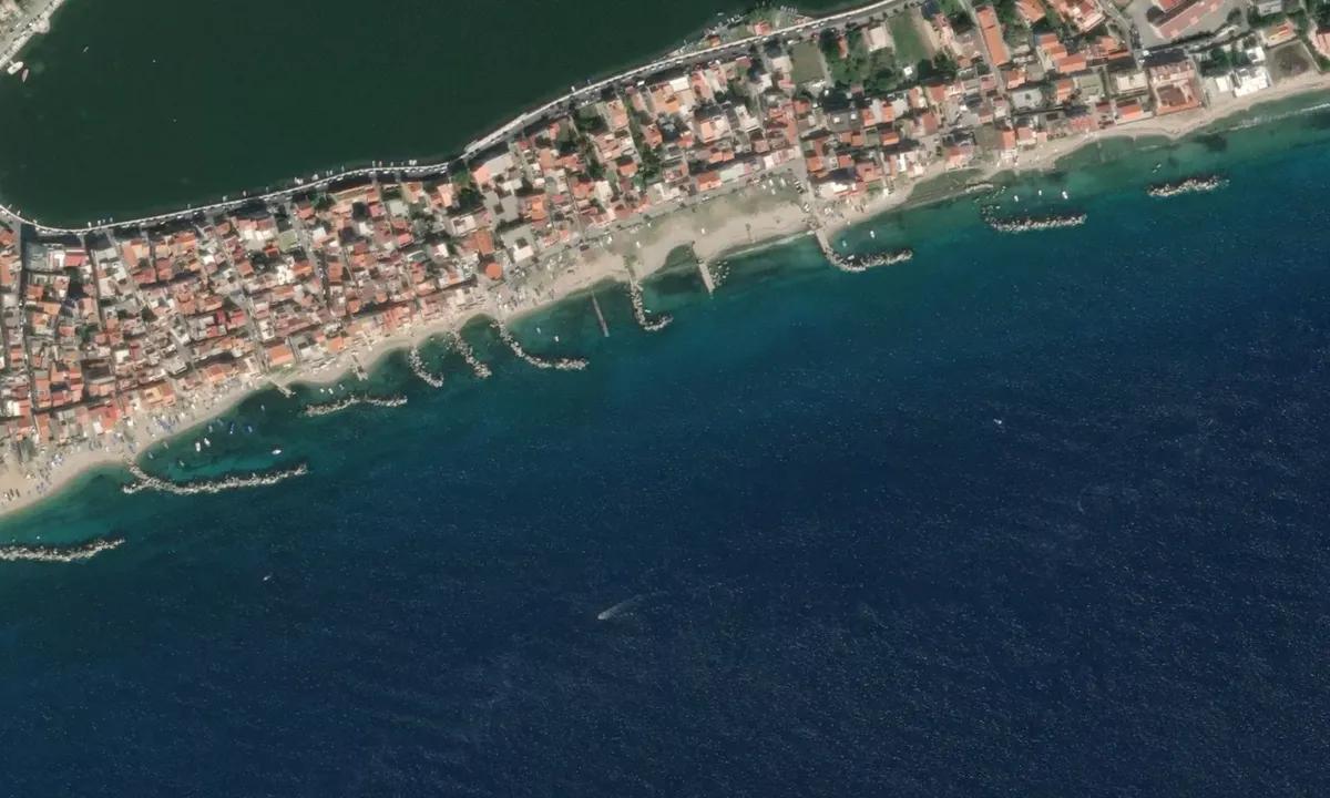 Sandee Cratere Di Casa Bianca